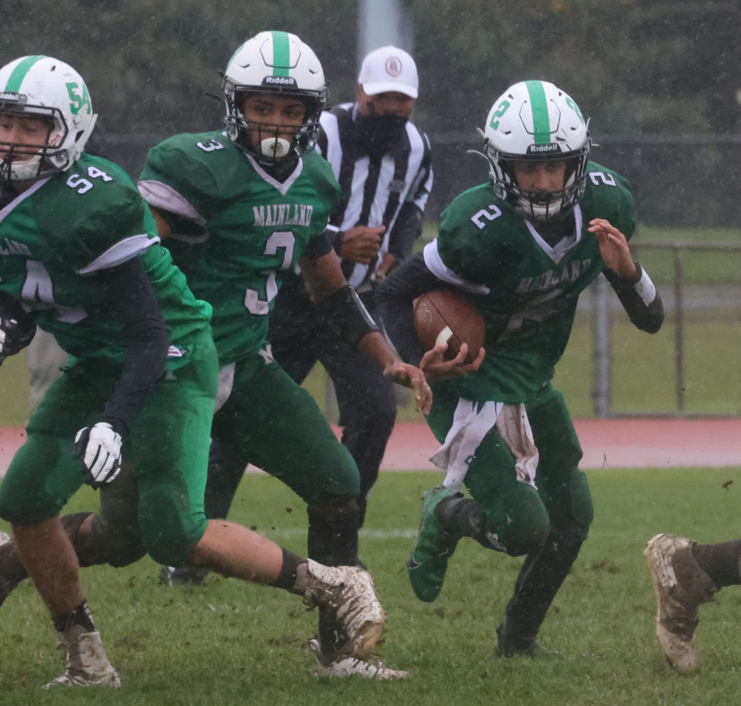 Pleasantville vs Mainland football